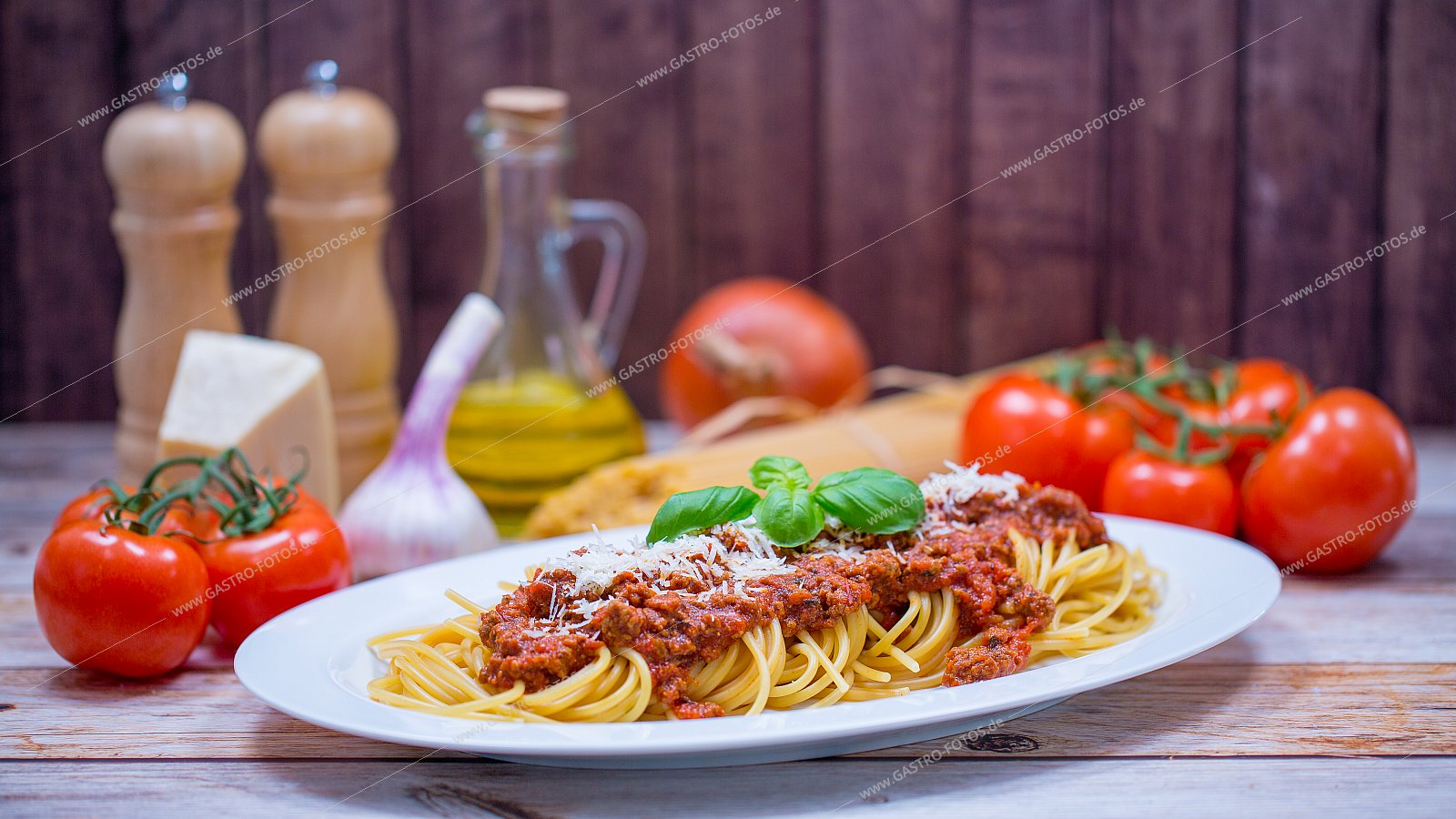 Spaghetti mit Hackfleischsauce - Nudelgerichte mit Fleisch