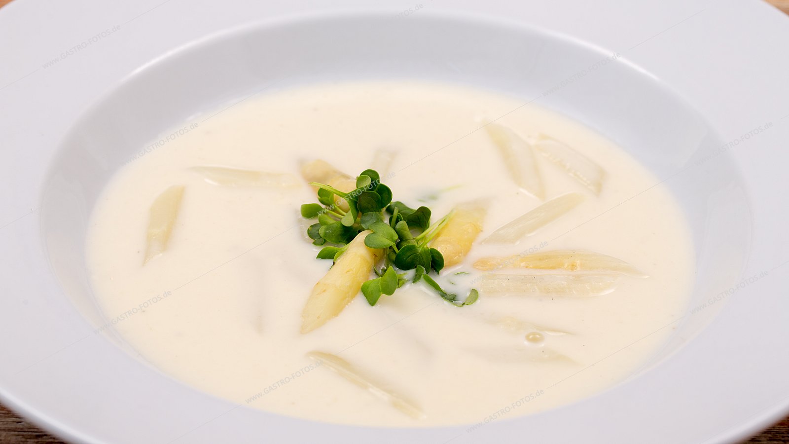 Spargelcremesuppe - Suppen & Eintöpfe mit Gemüseeinlage